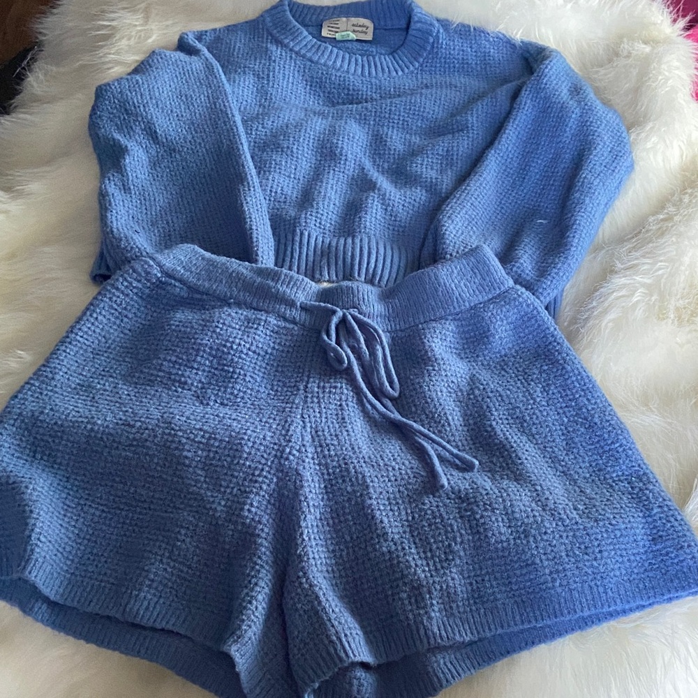 Cozy Blue Women's Sweater Set